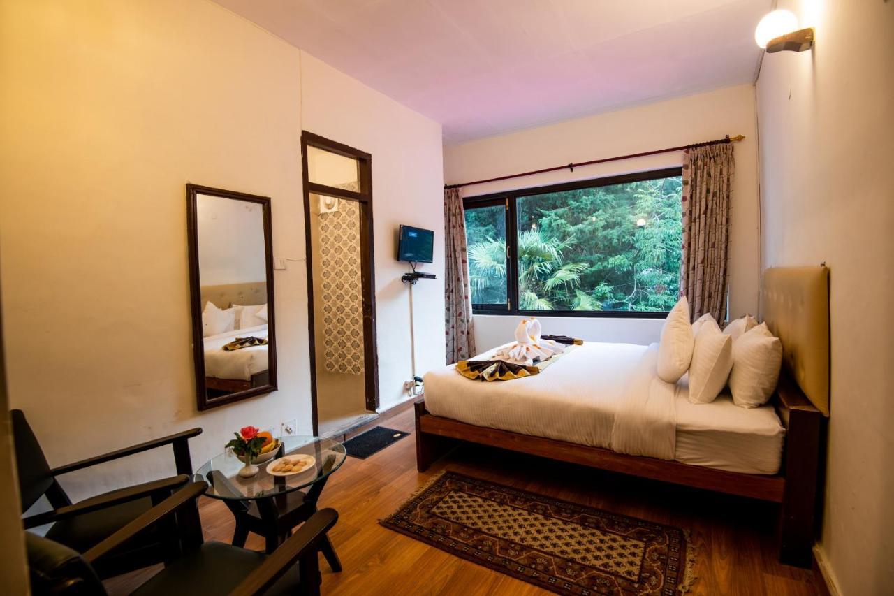 แลงเดล แมเนอร์ Hotel ไนนิตาล ภายนอก รูปภาพ