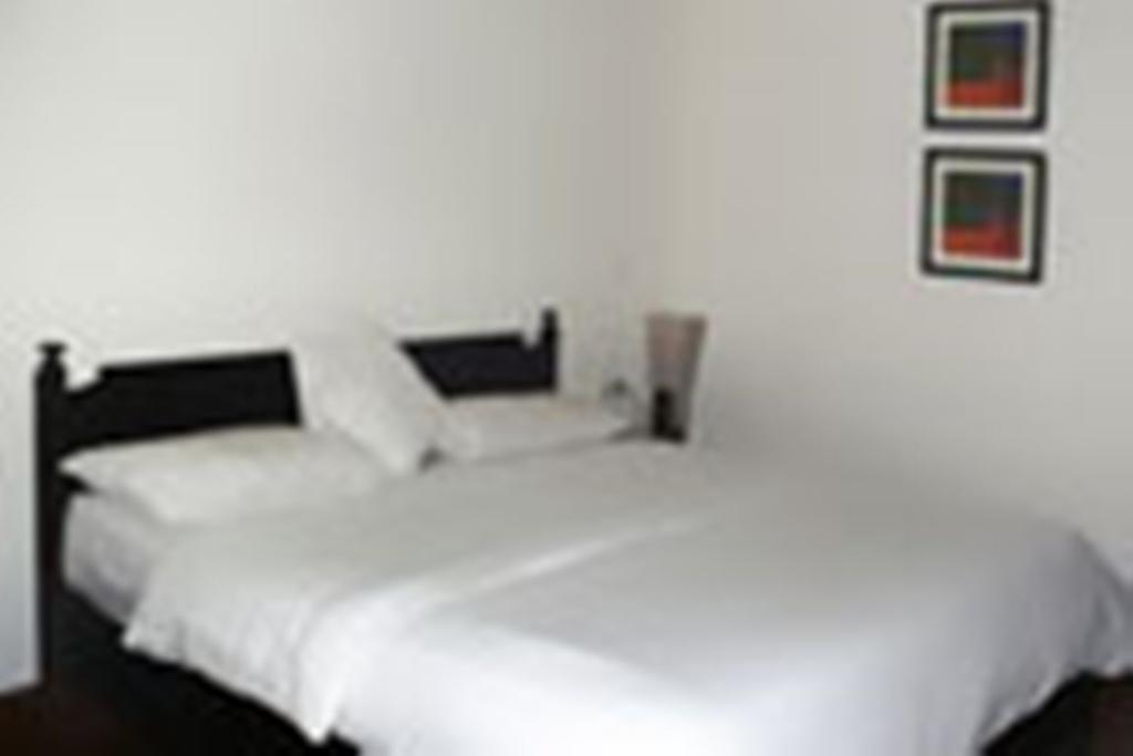แลงเดล แมเนอร์ Hotel ไนนิตาล ห้อง รูปภาพ